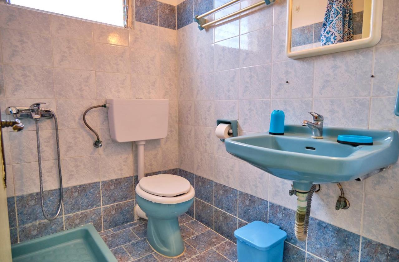Maro Apartments Арилас Екстериор снимка