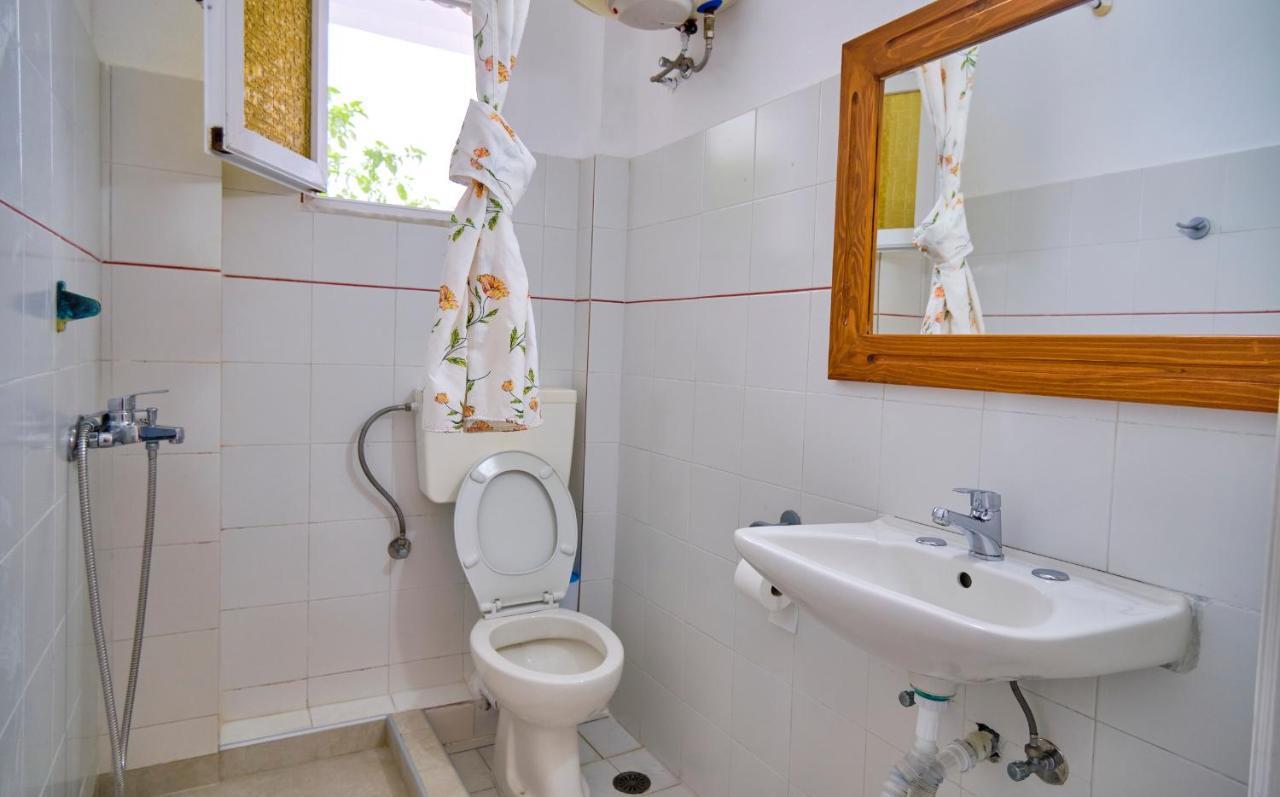 Maro Apartments Арилас Екстериор снимка