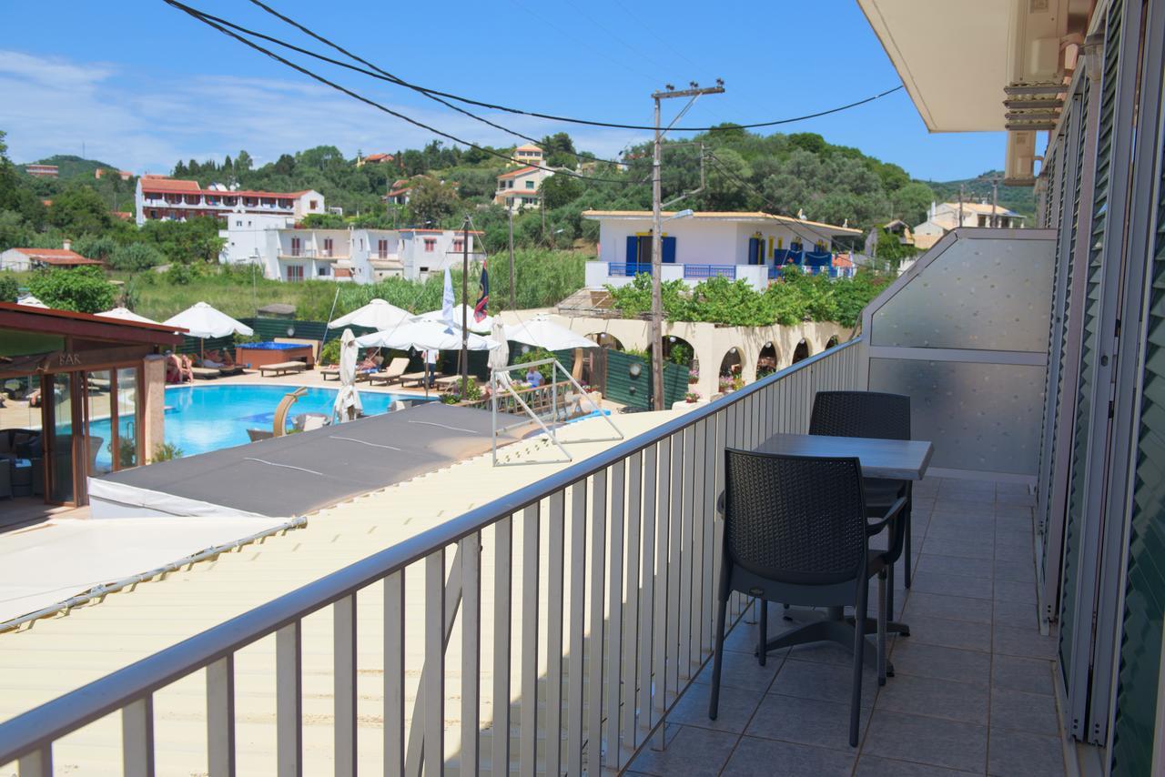 Maro Apartments Арилас Екстериор снимка